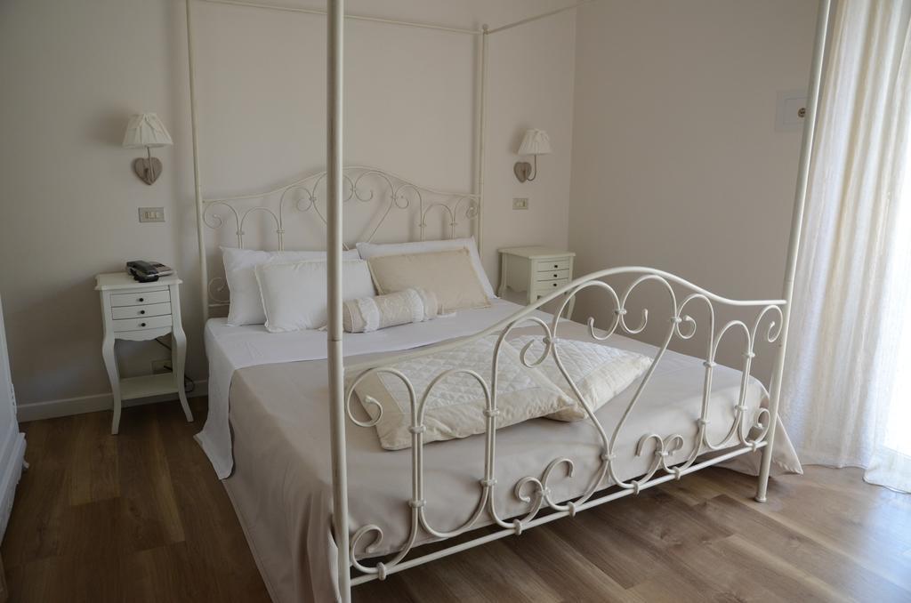 Hotel Monique Cervia Kültér fotó