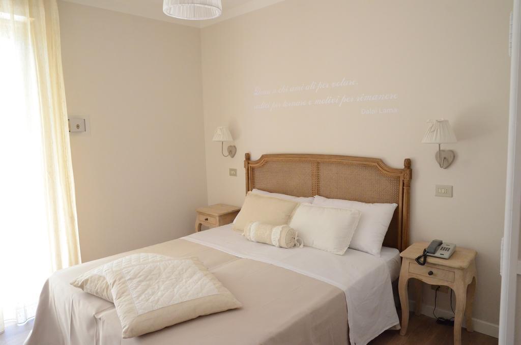 Hotel Monique Cervia Szoba fotó