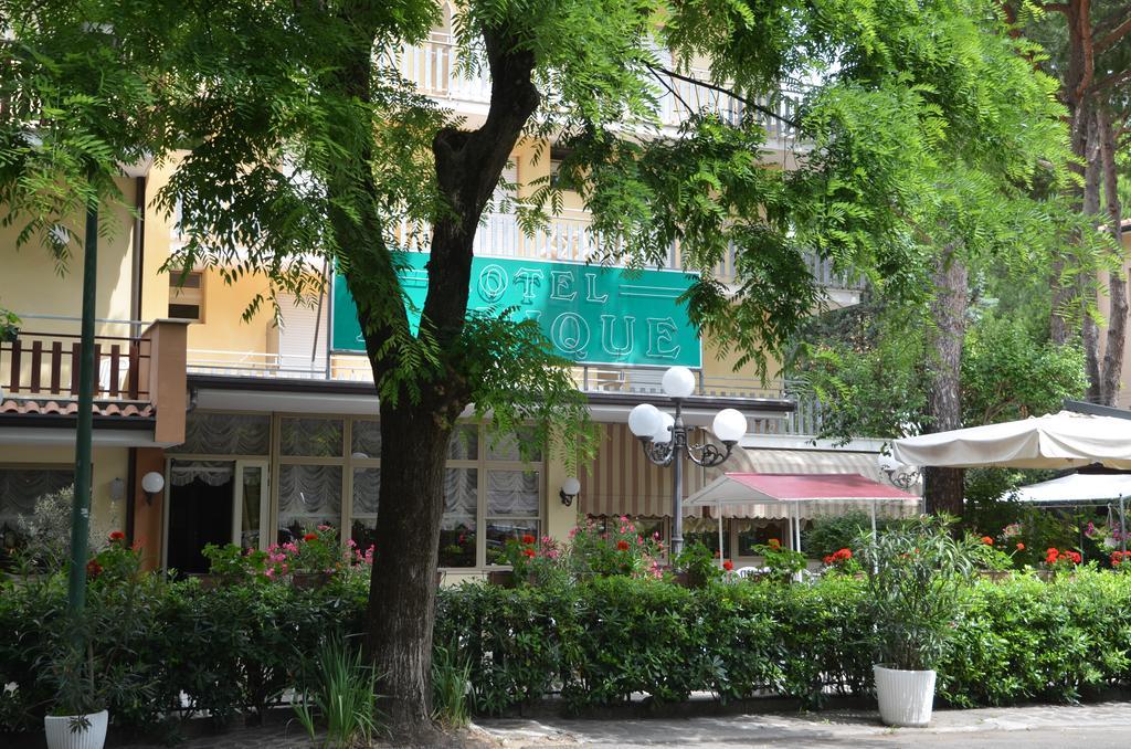 Hotel Monique Cervia Kültér fotó